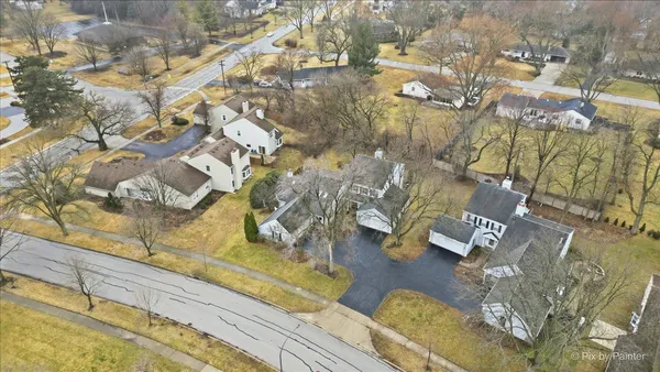 $419,500 | 1095 Devonshire Avenue, Naperville, IL 60540