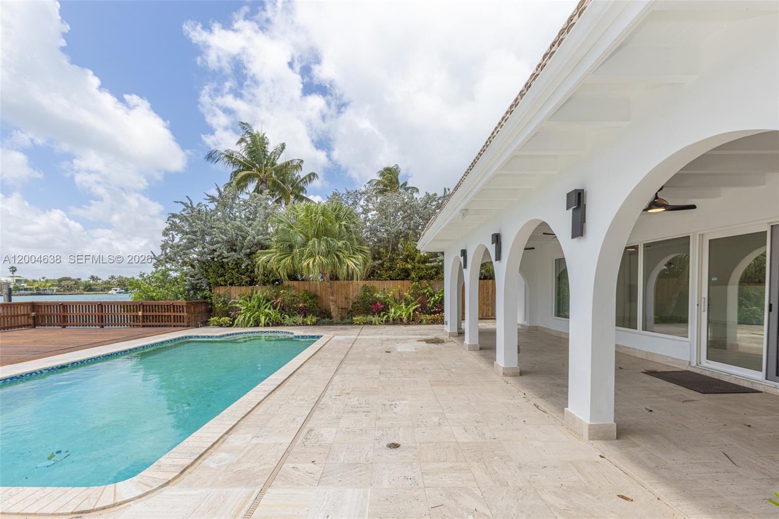 1690 Daytonia Road Miami Beach, FL 33141 - Photo 72 of 88 a view of a outdoor space