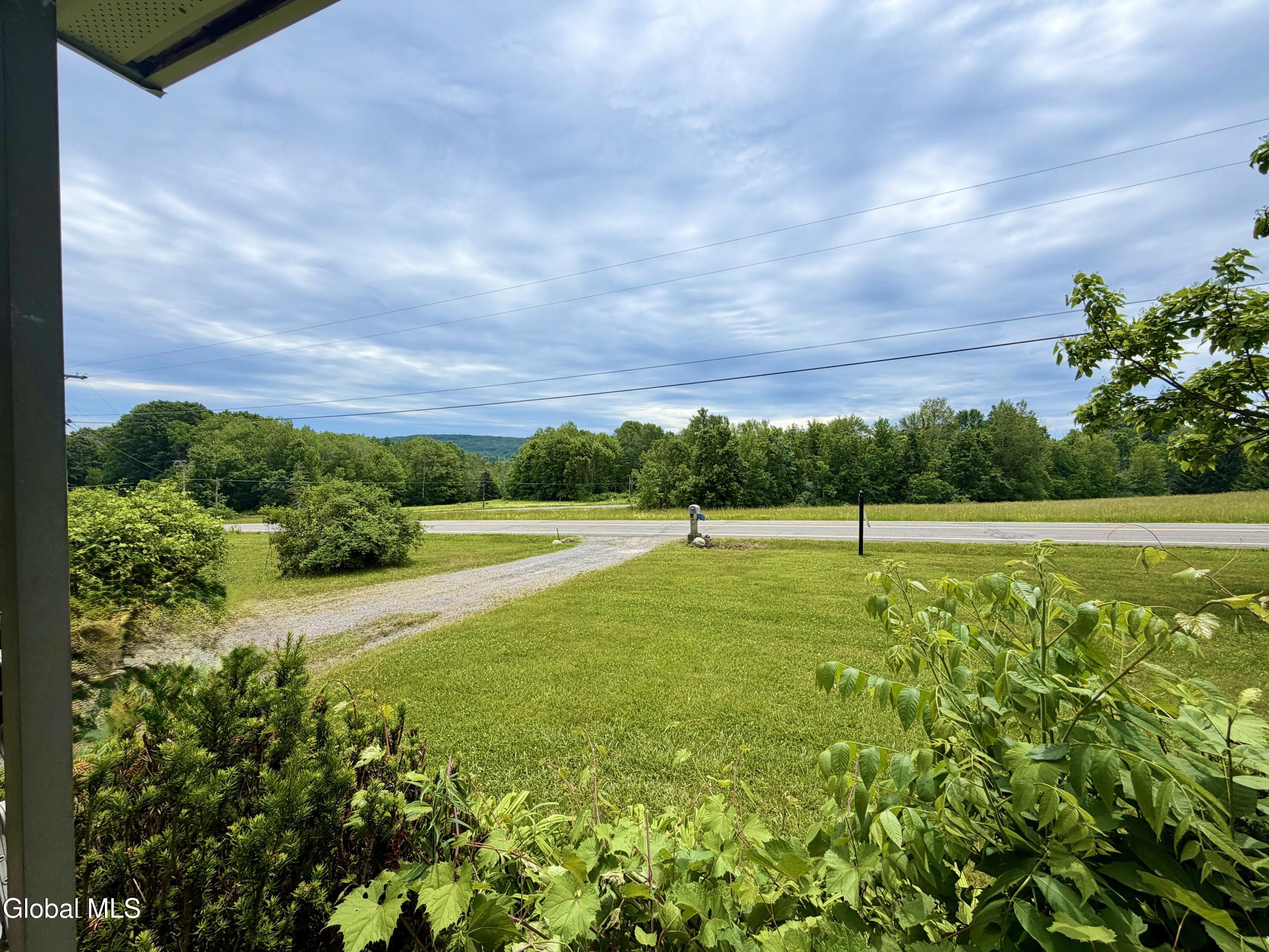 166 Potter Road Glenville, NY 12010 - Photo 4 of 38 Potter Front 2