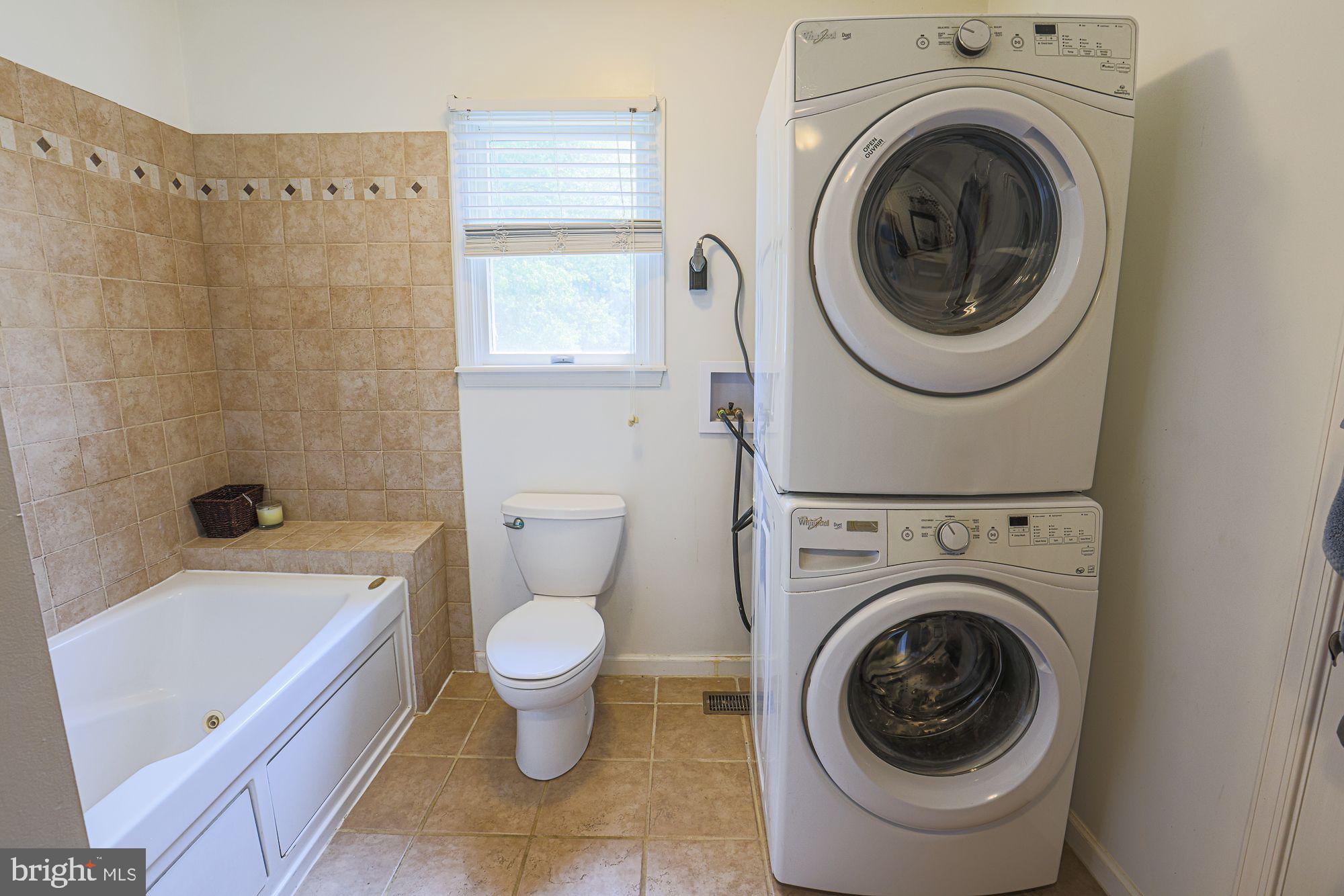 12656 Fork Road Fork, MD 21051 - Photo 35 of 51 Main House Primary Full Bathroom