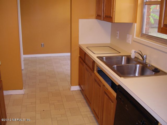 4839 Rathbone Drive Jacksonville, FL 32257 - Photo 5 of 12 Kitchen View 2