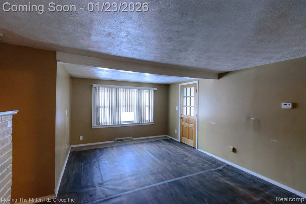 6198 Princess Street Taylor, MI 48180 - Photo 7 of 33