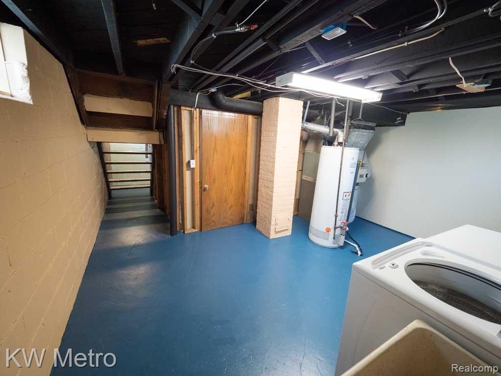 2428 Cambridge Road Berkley, MI 48072 - Photo 29 of 35 Utility Room.jpg