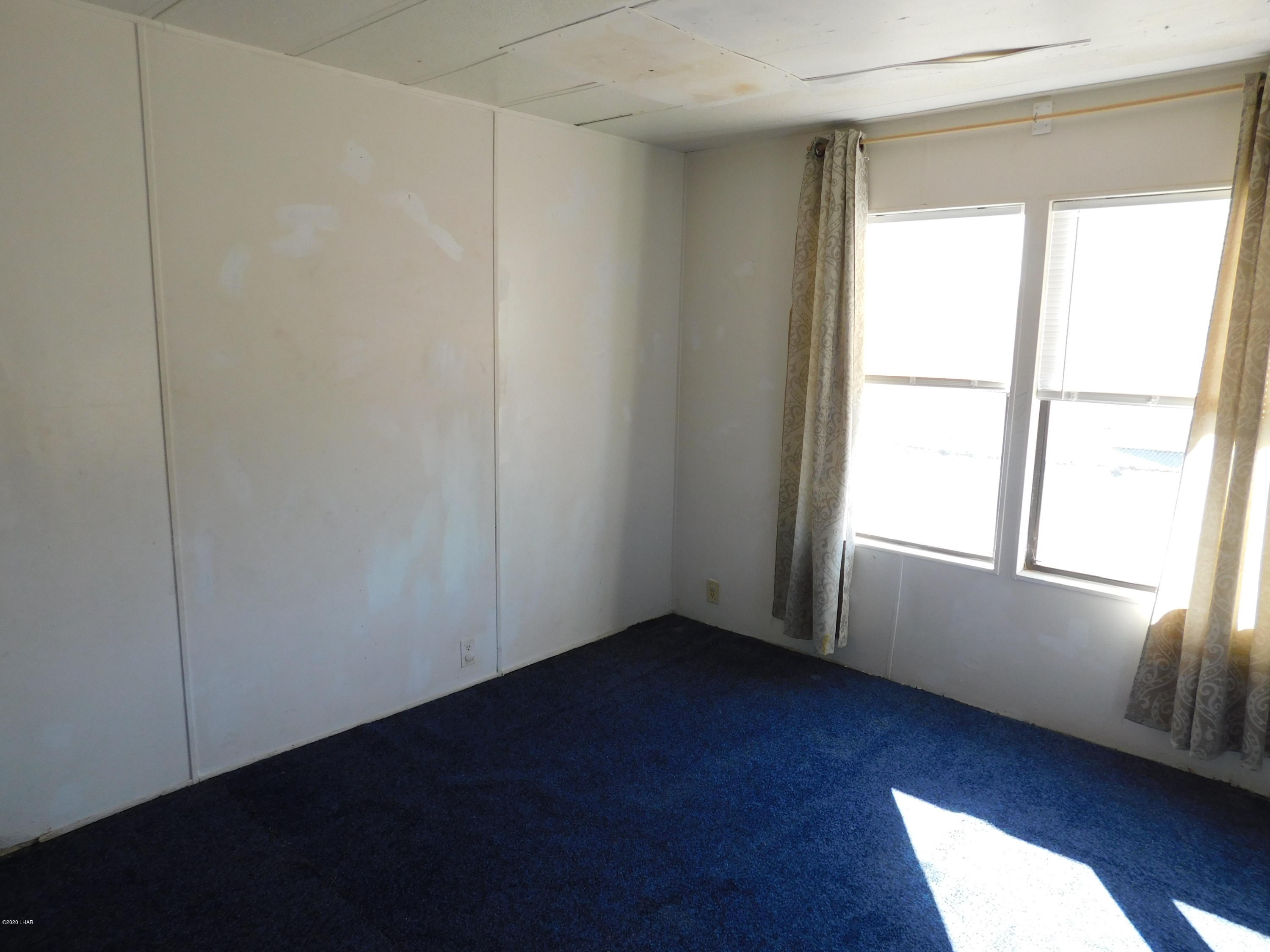 455 Mayflower Street Quartzsite, AZ 85346 - Photo 22 of 32 Bedroom 2