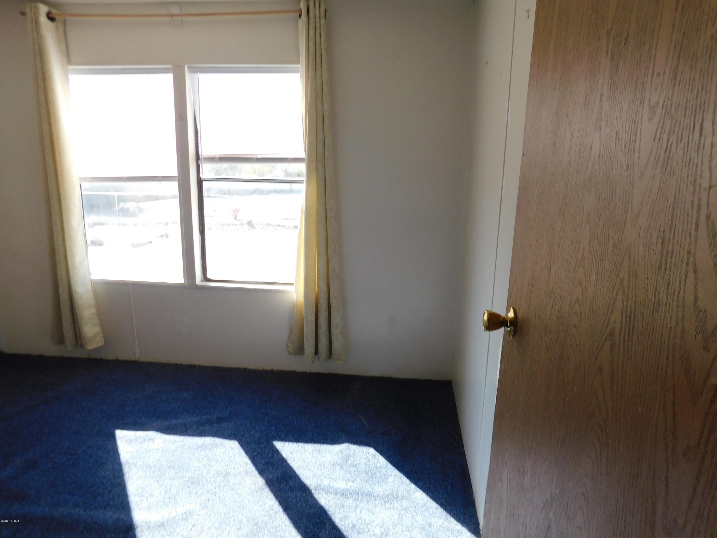 455 Mayflower Street Quartzsite, AZ 85346 - Photo 26 of 32 Bedroom 3