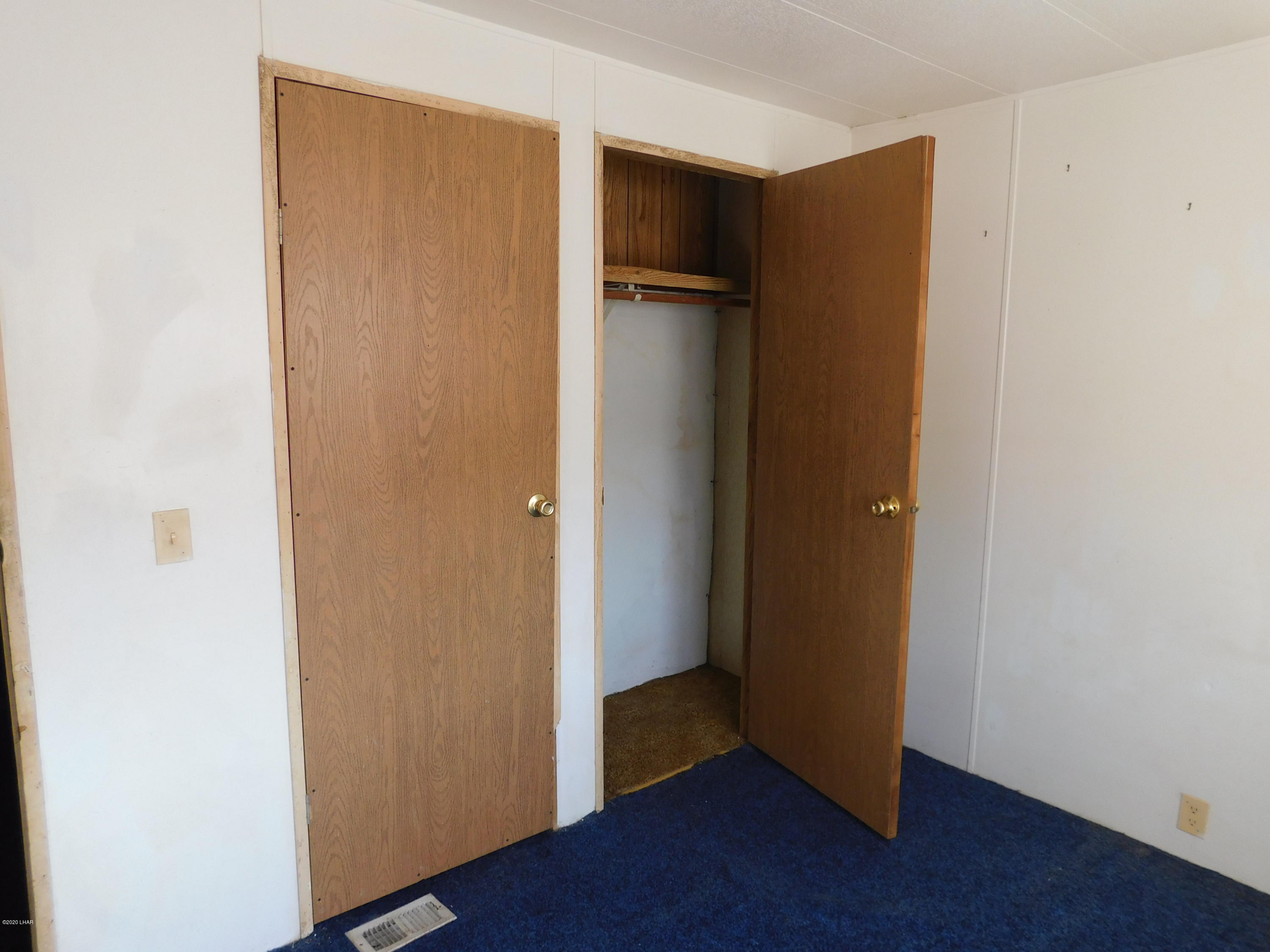 455 Mayflower Street Quartzsite, AZ 85346 - Photo 27 of 32 Bedroom 3