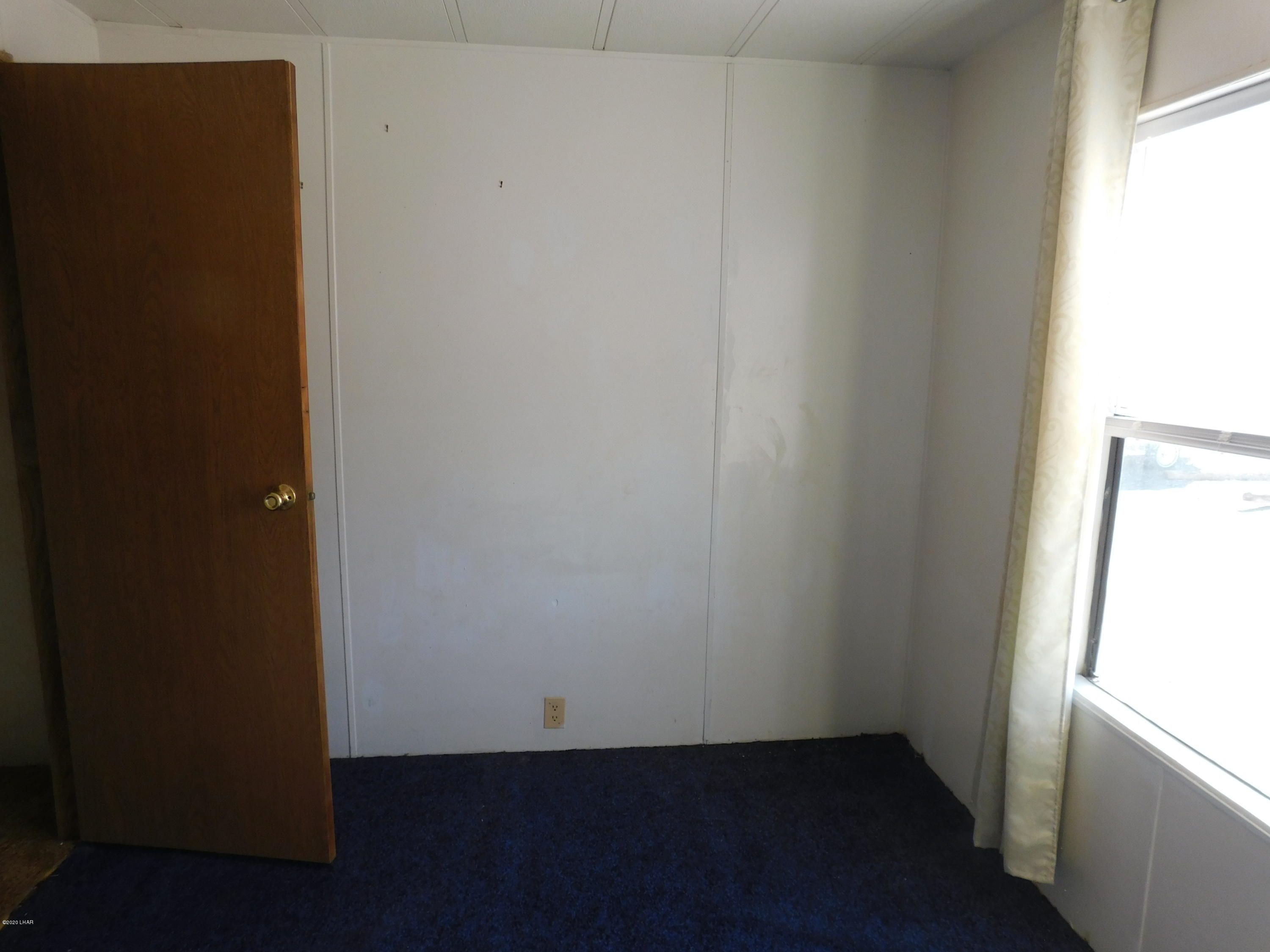 455 Mayflower Street Quartzsite, AZ 85346 - Photo 28 of 32 Bedroom 3