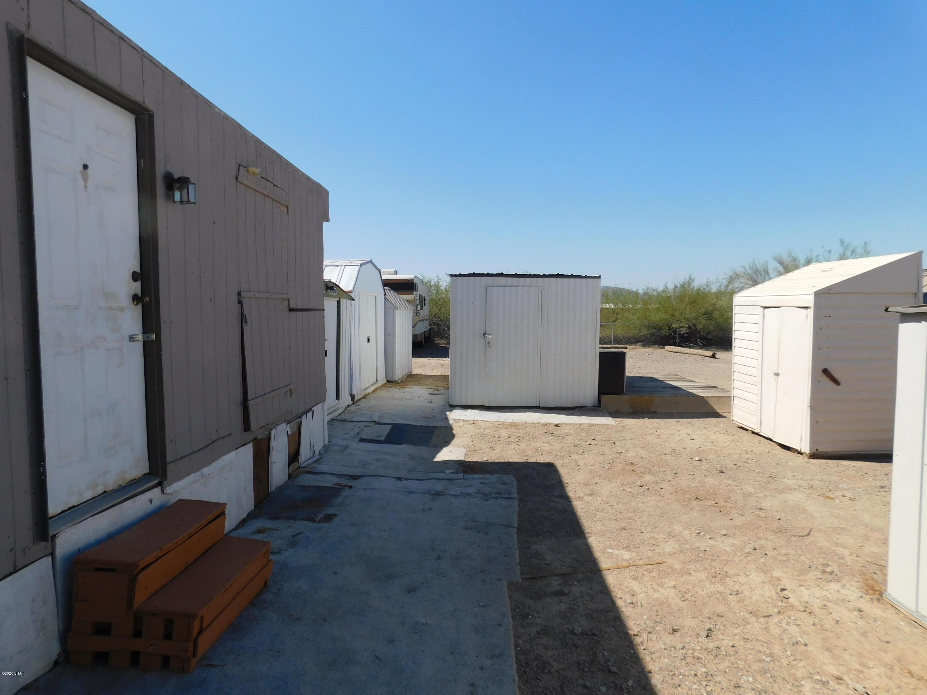 455 Mayflower Street Quartzsite, AZ 85346 - Photo 31 of 32 DSCN0526