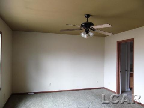 7193 Ridge Highway Britton, MI 49229 - Photo 4 of 13 31235503-3.JPG