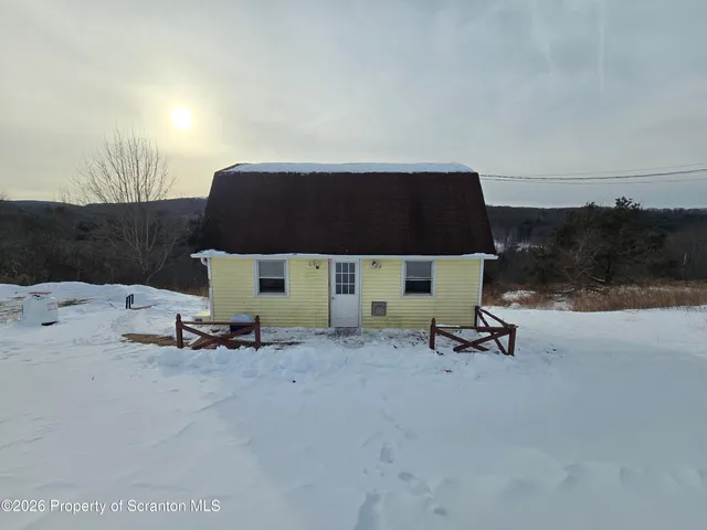 $210,000 | 483 Turnpike Street, Susquehanna, PA 18847