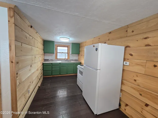 $210,000 | 483 Turnpike Street, Susquehanna, PA 18847