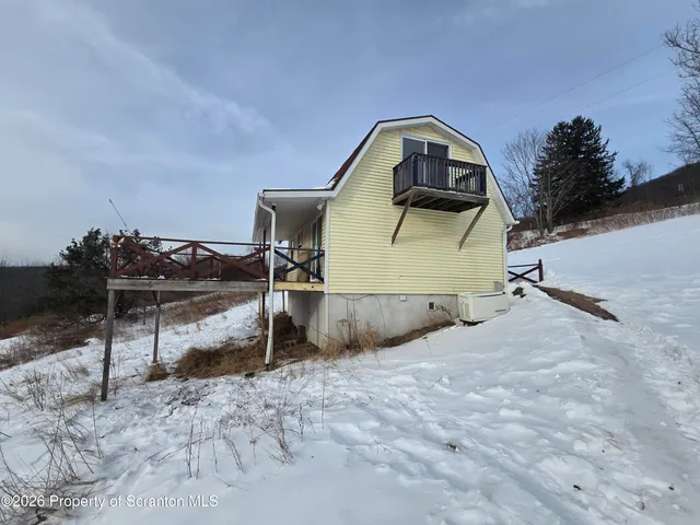 $210,000 | 483 Turnpike Street, Susquehanna, PA 18847