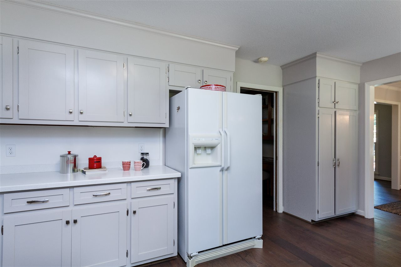 2911 Buckingham Road Durham, NC 27707 - Photo 11 of 25 Kitchen