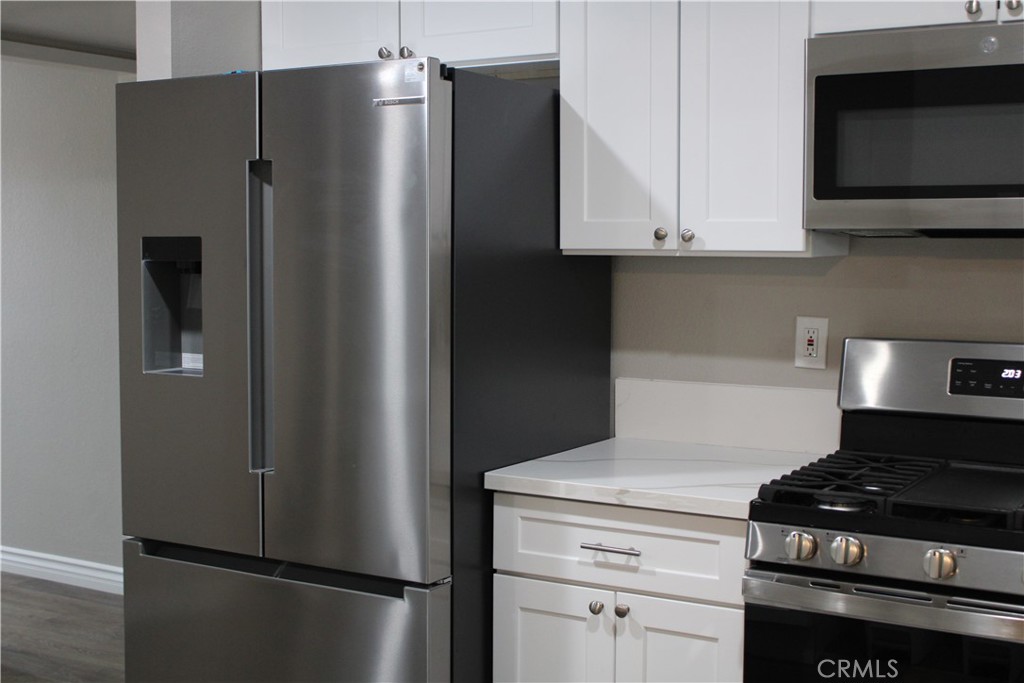 26231 Pine Valley Road Menifee, CA 92586 - Photo 9 of 17