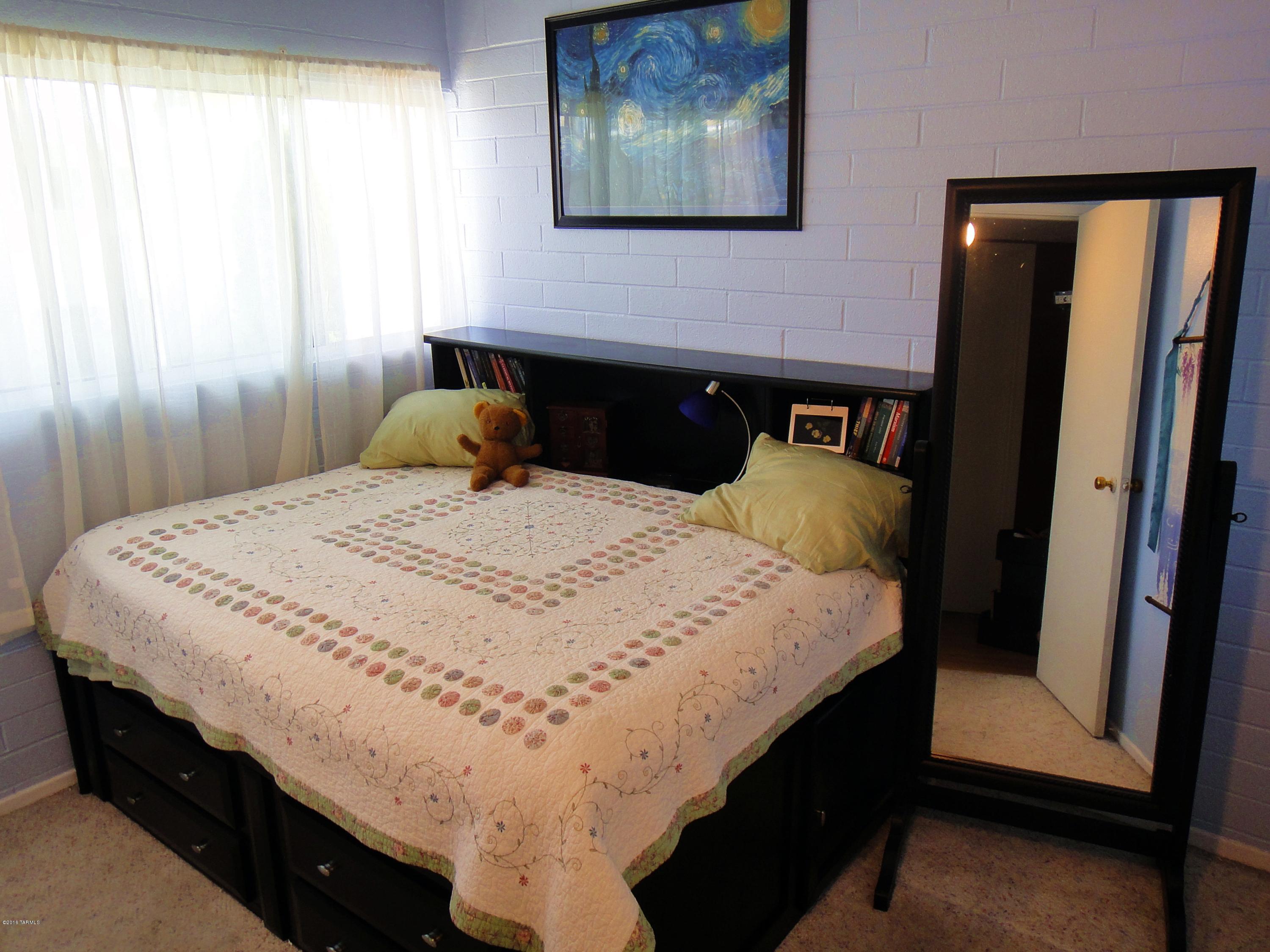 1755 South Jones Boulevard, Unit R202 Tucson, AZ 85713 - Photo 6 of 12