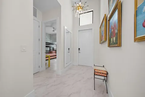 a view of an entryway with workspace