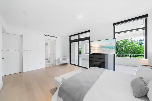 $21,900,000 | 7025 Fisher Island Drive, Unit 7025, Miami Beach, FL 33109