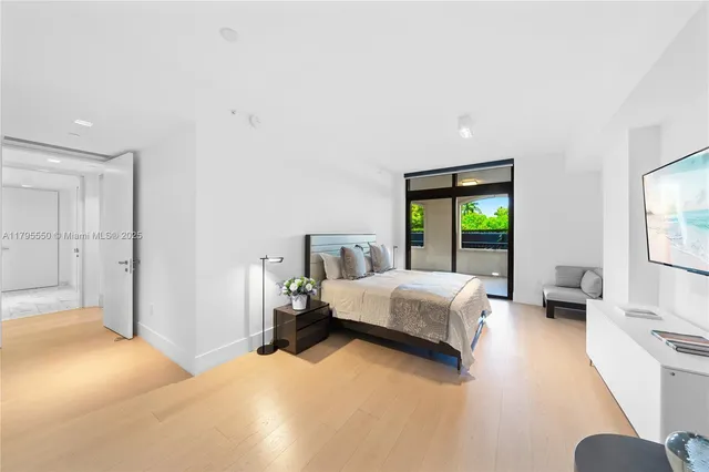 $21,900,000 | 7025 Fisher Island Drive, Unit 7025, Miami Beach, FL 33109