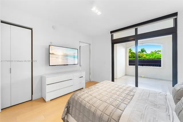 $21,900,000 | 7025 Fisher Island Drive, Unit 7025, Miami Beach, FL 33109