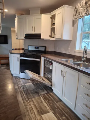 $149,900 | 20 Duston Drive, Boscawen, NH 03303