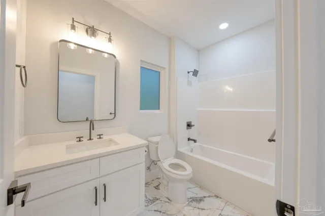 $649,900 | 315 North Pace Boulevard, Pensacola, FL 32505