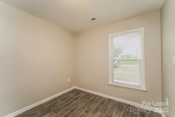 $1,760 | 8217 Meadowdale Lane, Charlotte, NC 28227