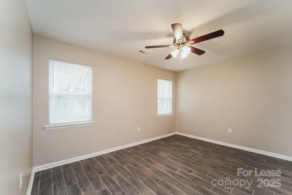 $1,760 | 8217 Meadowdale Lane, Charlotte, NC 28227