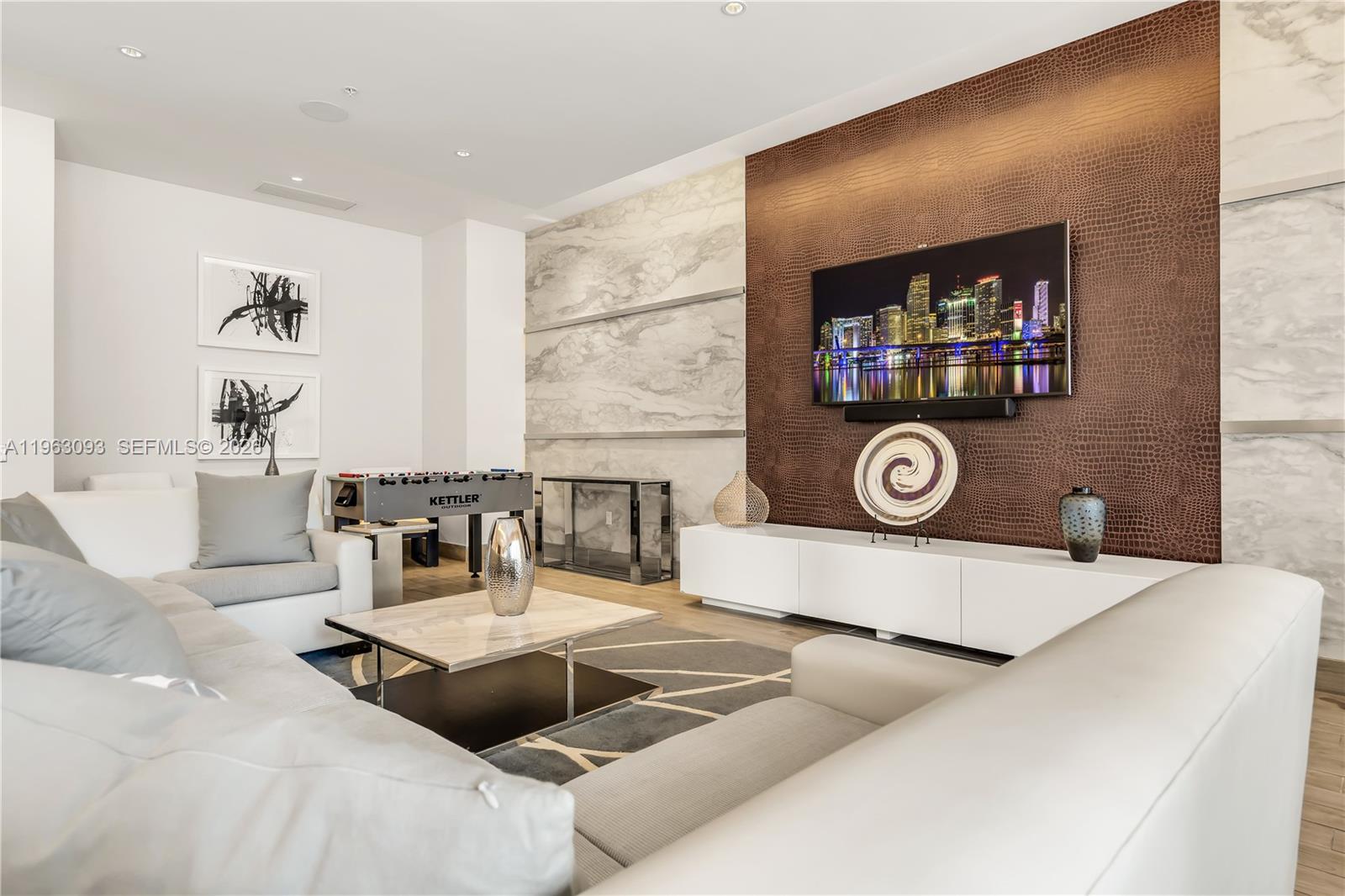 999 Southwest 1st Avenue, Unit 2411 Miami, FL 33130 - Photo 49 of 72