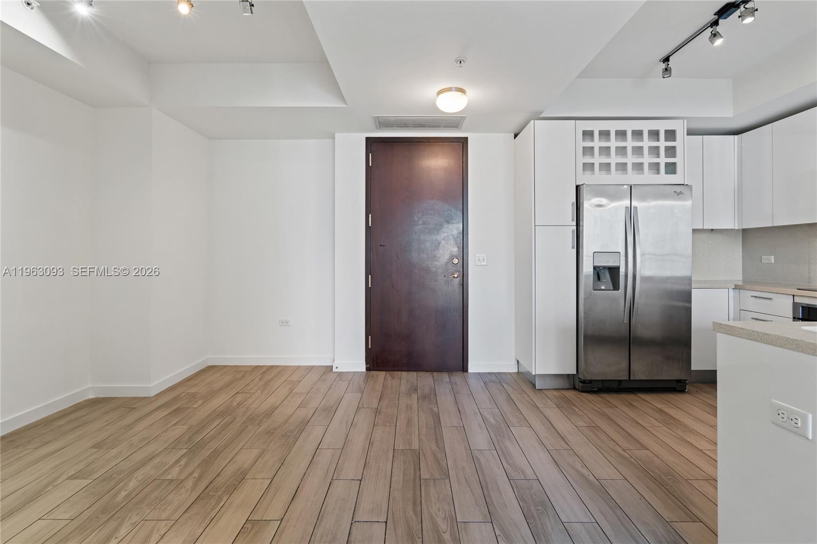 999 Southwest 1st Avenue, Unit 2411 Miami, FL 33130 - Photo 9 of 72