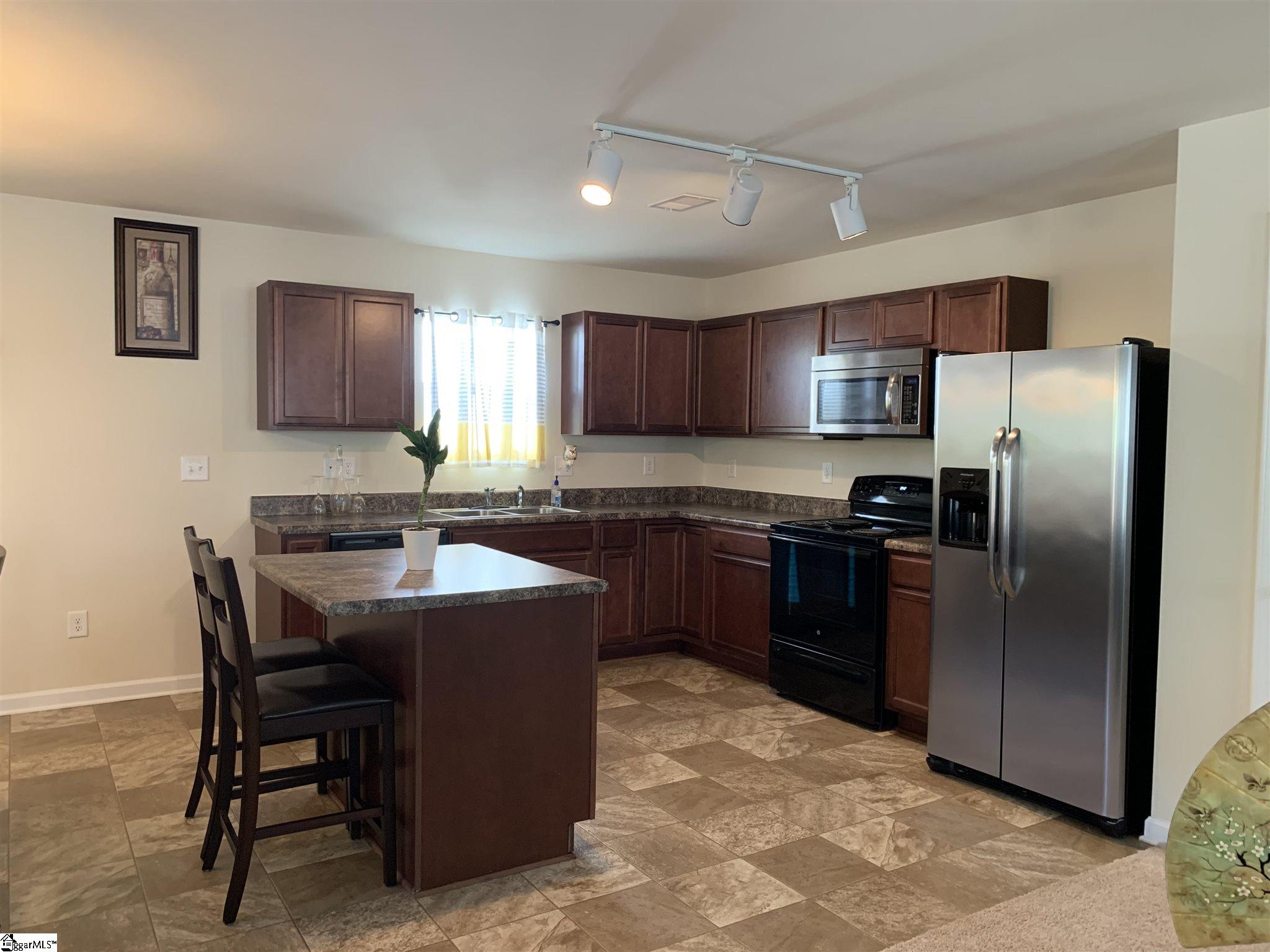 119 Elmhurst Lane Anderson, SC 29621 - Photo 2 of 6