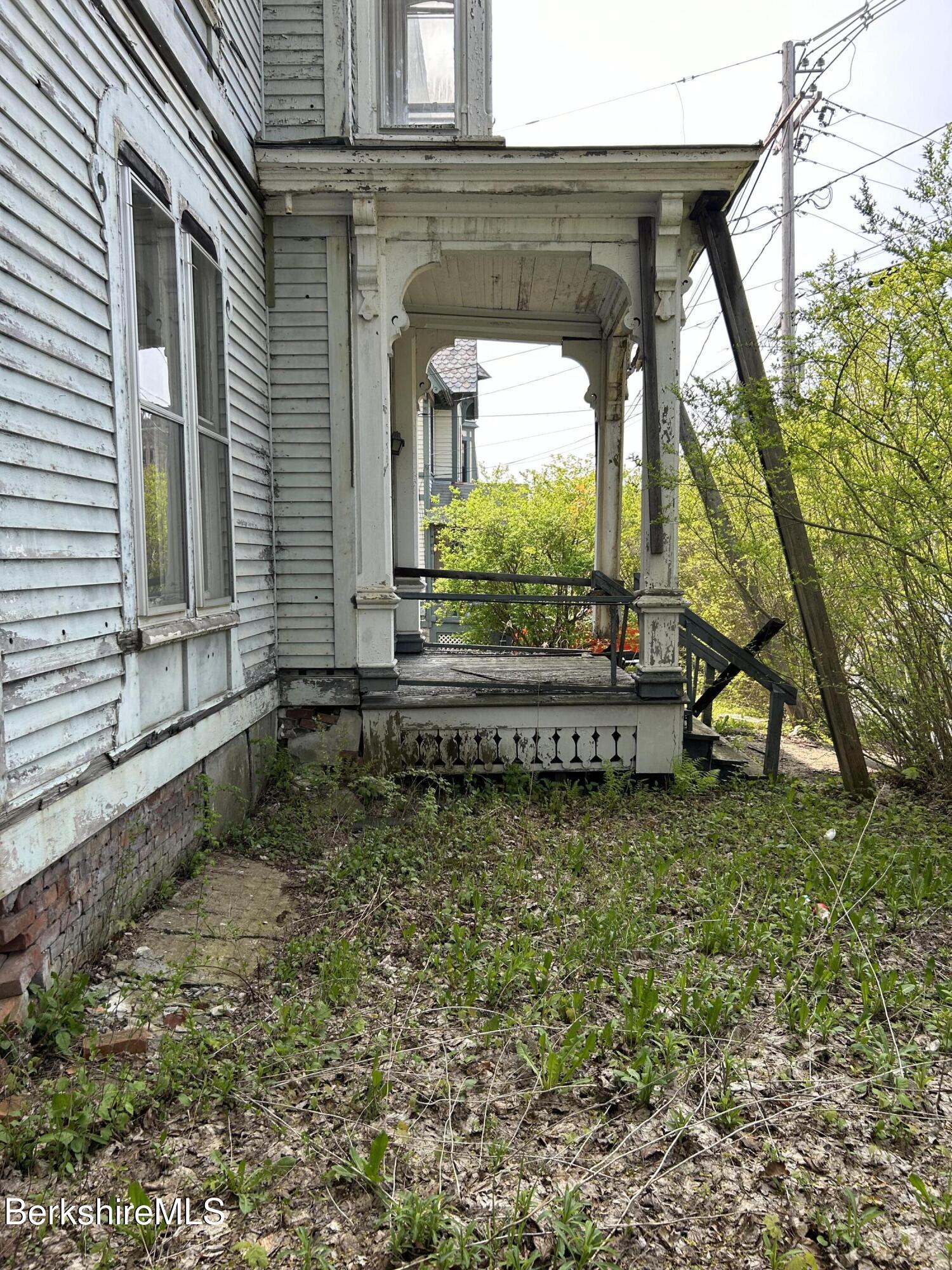 188 East Main Street North Adams, MA 01247 - Photo 17 of 35 IMG_1696