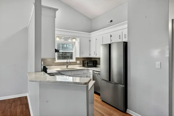 $2,300 | 112 Pipestone Drive, Summerville, SC 29485