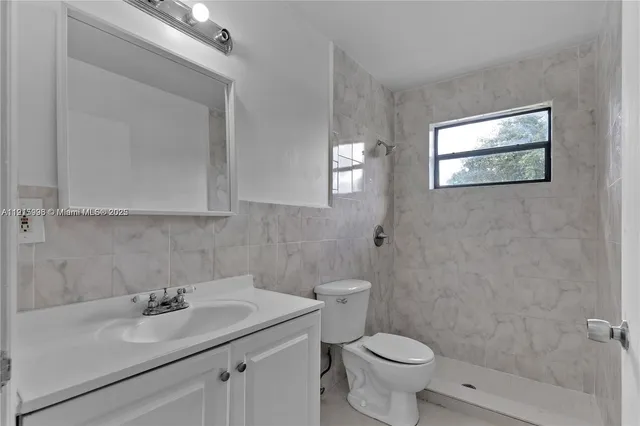 $3,300 | 11239 Southwest 5th Terrace, Unit MAIN, Sweetwater, FL 33174