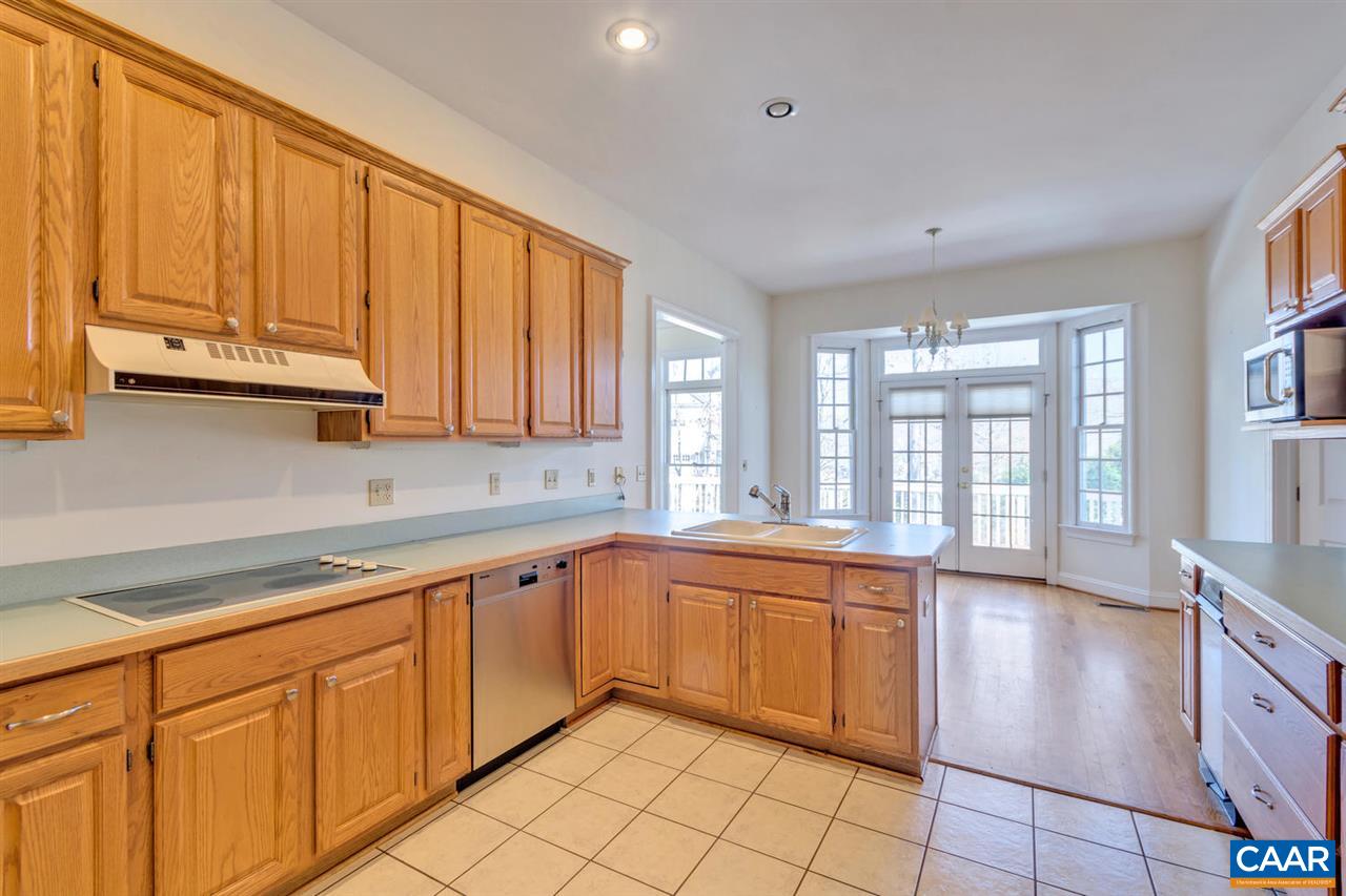3382 Marsden Point Keswick, VA 22947 - Photo 11 of 33 Gallery Image 11