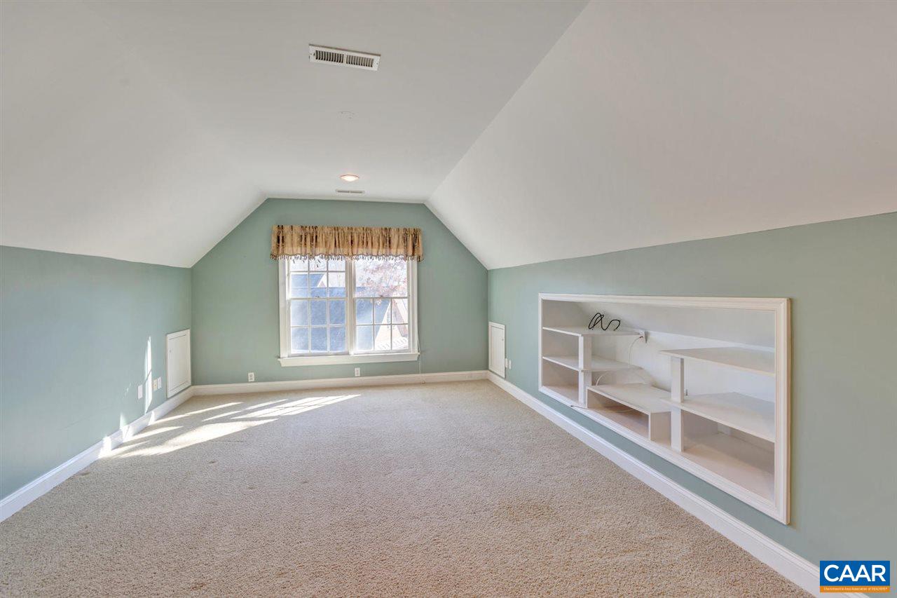 3382 Marsden Point Keswick, VA 22947 - Photo 16 of 33 Gallery Image 16