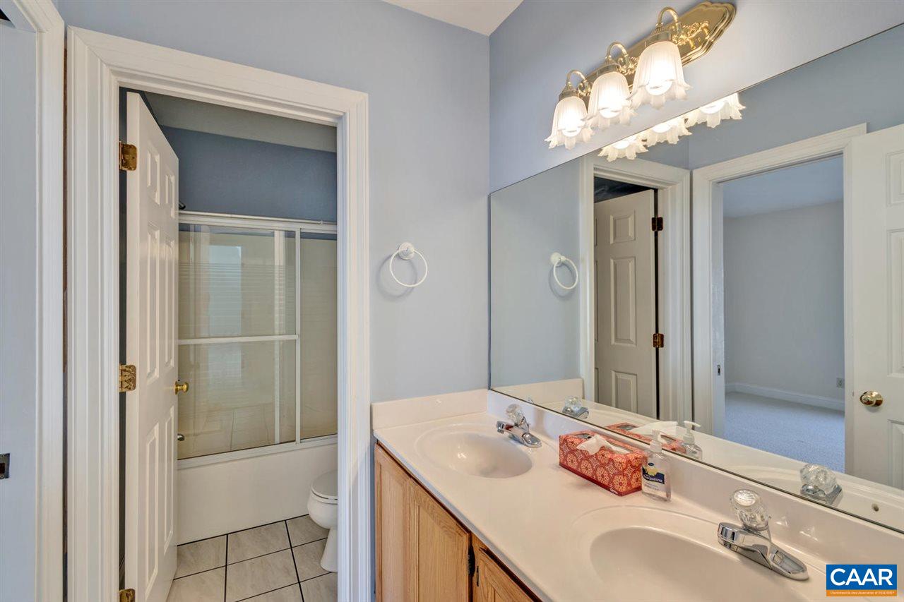 3382 Marsden Point Keswick, VA 22947 - Photo 19 of 33 Gallery Image 19