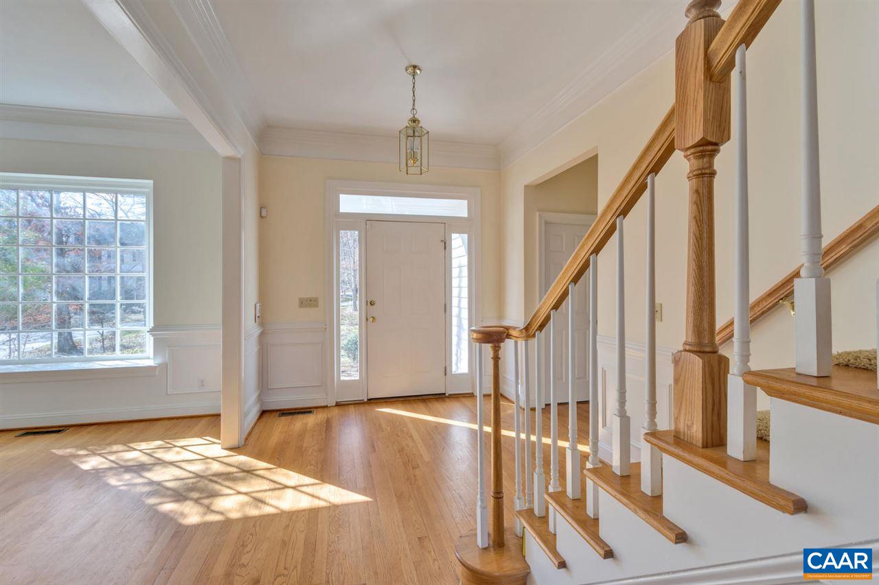3382 Marsden Point Keswick, VA 22947 - Photo 5 of 33 Gallery Image 5