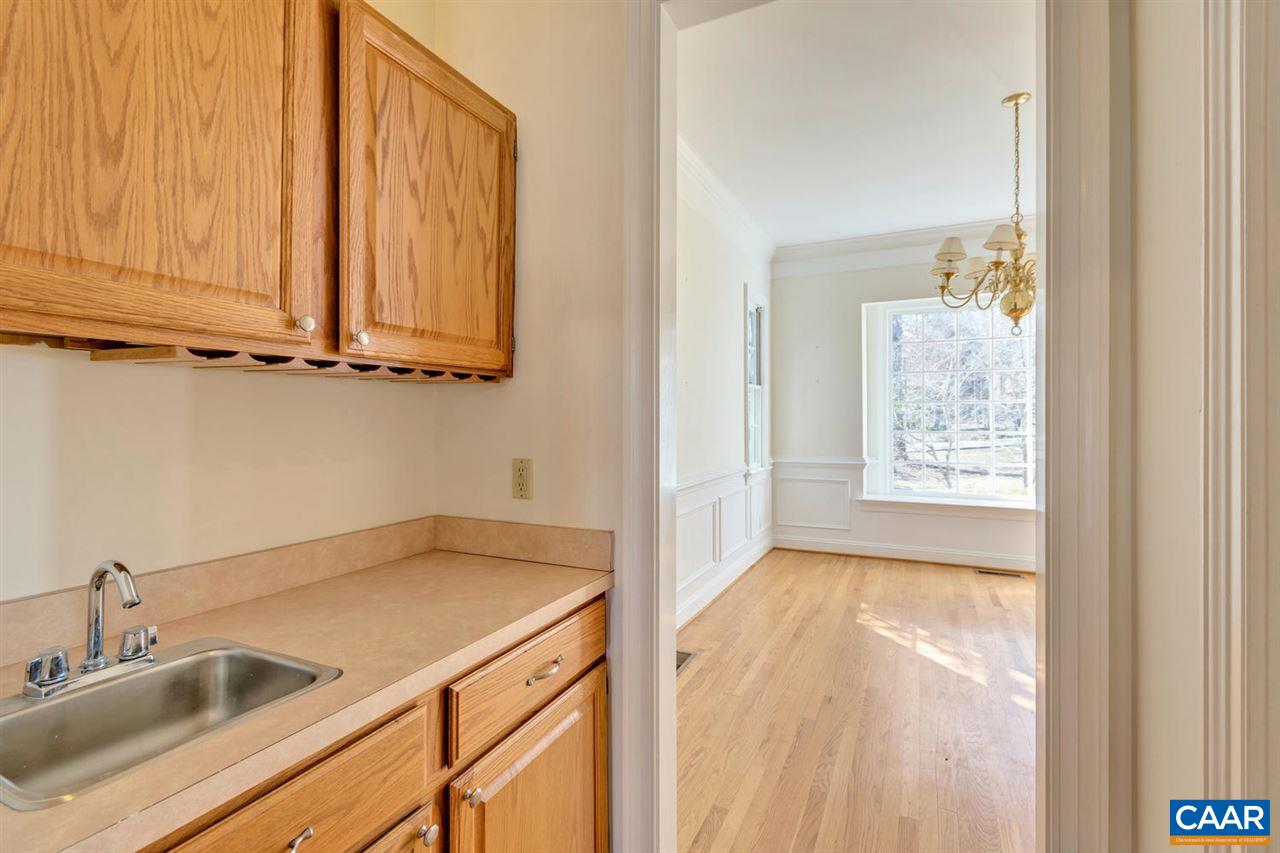 3382 Marsden Point Keswick, VA 22947 - Photo 10 of 33 Gallery Image 10