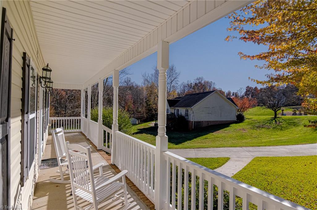 118 Hagen Road Advance, NC 27006 - Photo 5 of 41