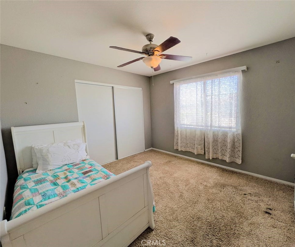 10819 Nambe Road Apple Valley, CA 92308 - Photo 17 of 20