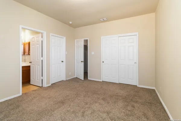 $1,600 | 7827 Liberty Island, San Antonio, TX 78227