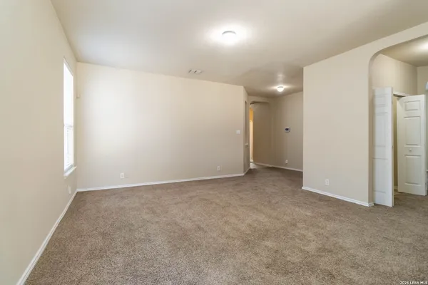 $1,600 | 7827 Liberty Island, San Antonio, TX 78227