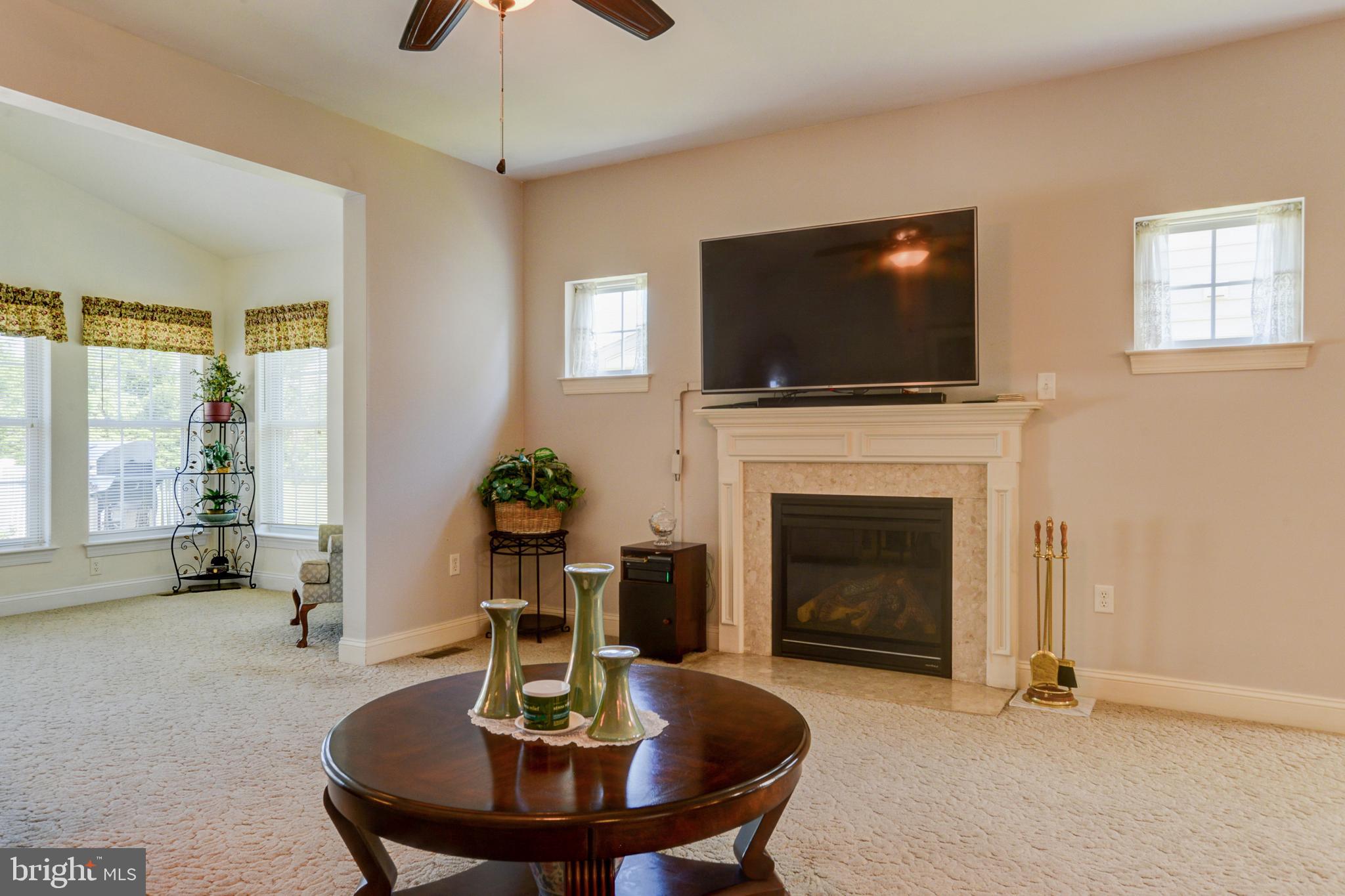 29 Pleasant Road Gordonville, PA 17529 - Photo 14 of 39 Living Room