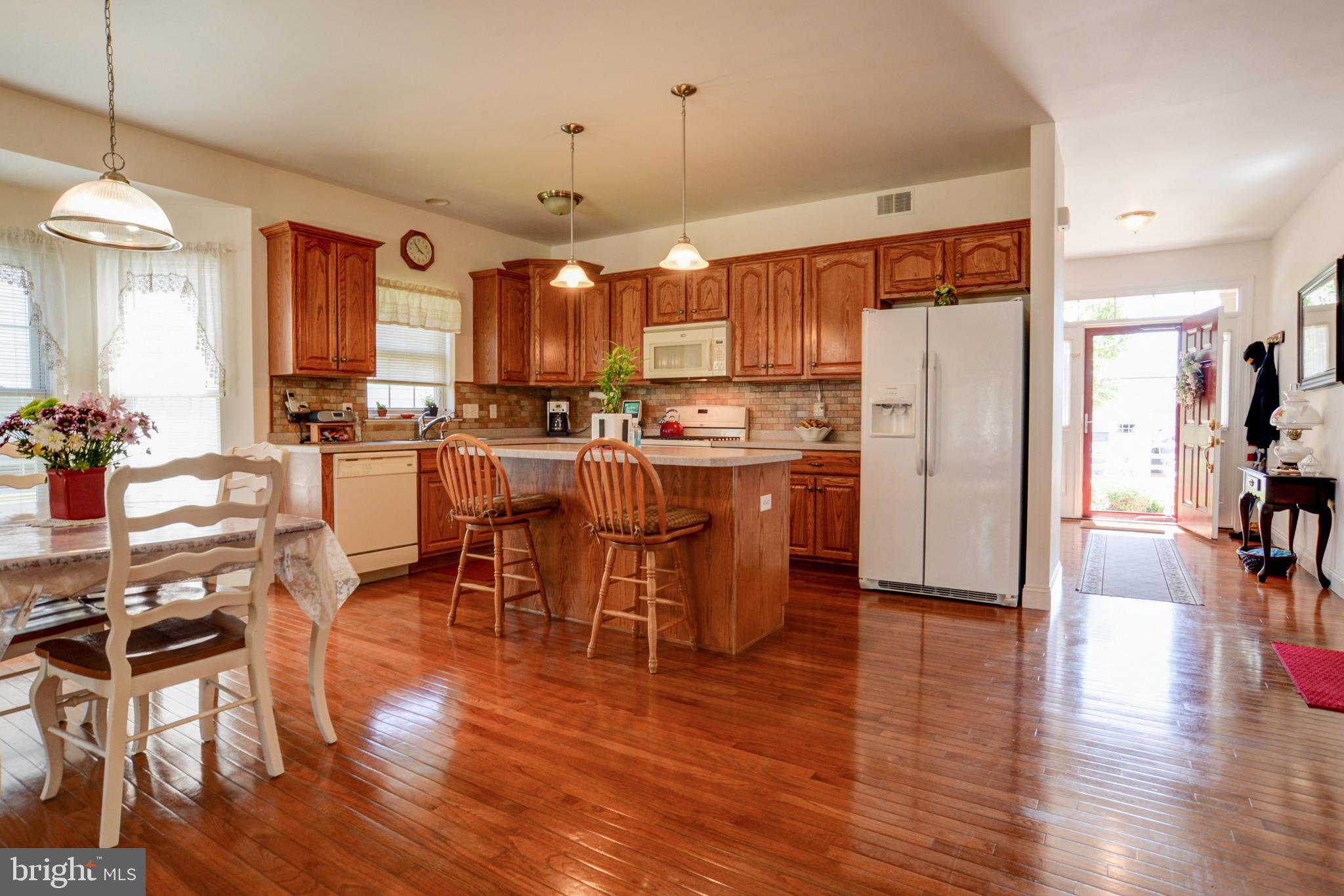 29 Pleasant Road Gordonville, PA 17529 - Photo 8 of 39 Kitchen