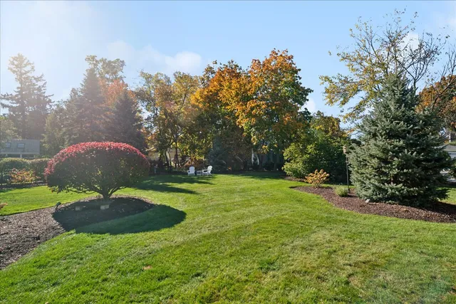 $1,500,000 | 370 North Park Boulevard, Glen Ellyn, IL 60137