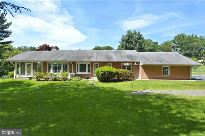 2001 Gayfields Drive Silver Spring, MD 20906 - Photo 22 of 28 Exterior (Rear)