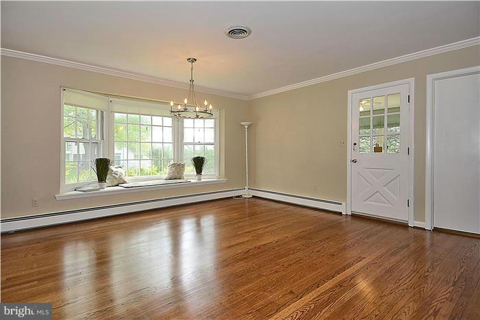 2001 Gayfields Drive Silver Spring, MD 20906 - Photo 8 of 28 Dining Room