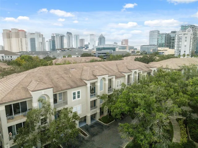 $605,000 | 761 Mainsail Drive, Tampa, FL 33602