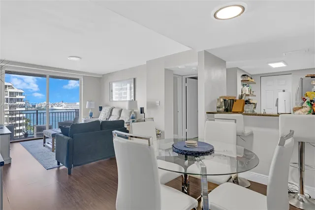 $3,699 | 770 Claughton Island Drive, Unit 1113, Miami, FL 33131