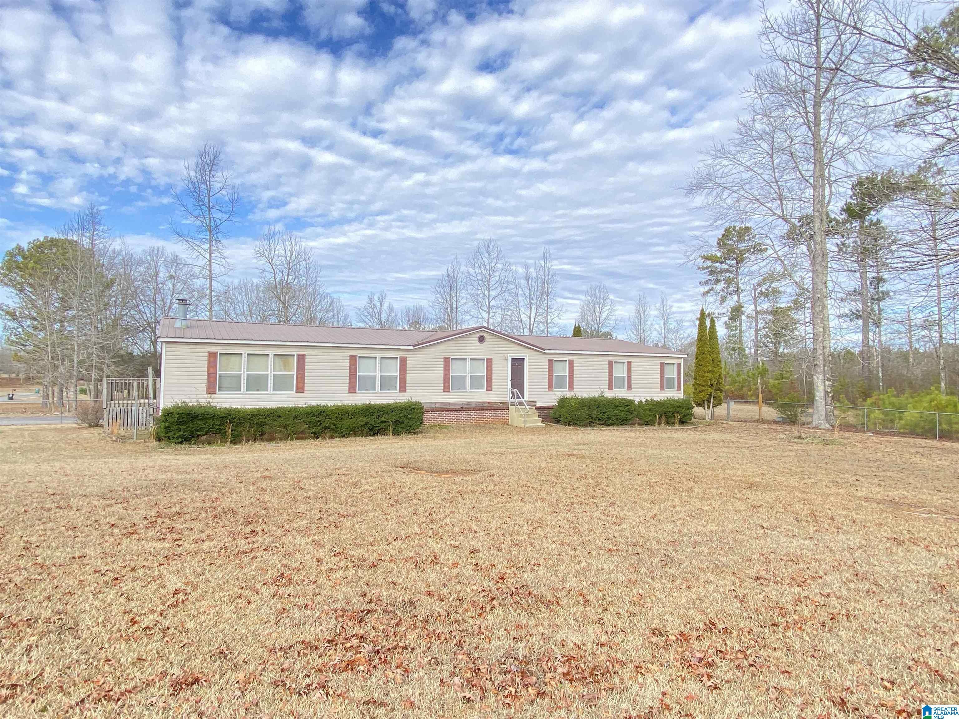 20 Friendship Drive Springville, AL 35146 - Photo 1 of 62